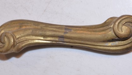 250240009A