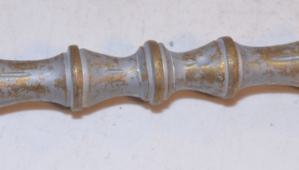 250240016A