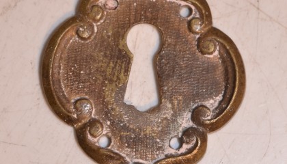 310910027A
