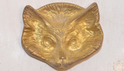 422010002A
